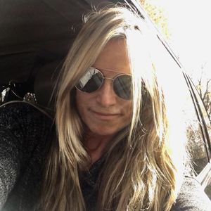 Meet your Posher, Eileen